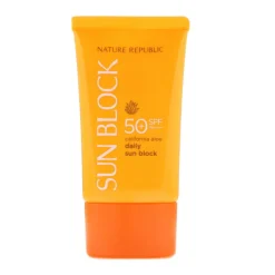 California Aloe Daily Moisture Sunblock SPF50+ PA++++