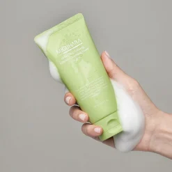Green Tea Calming Essence Cleansing Foam Origin