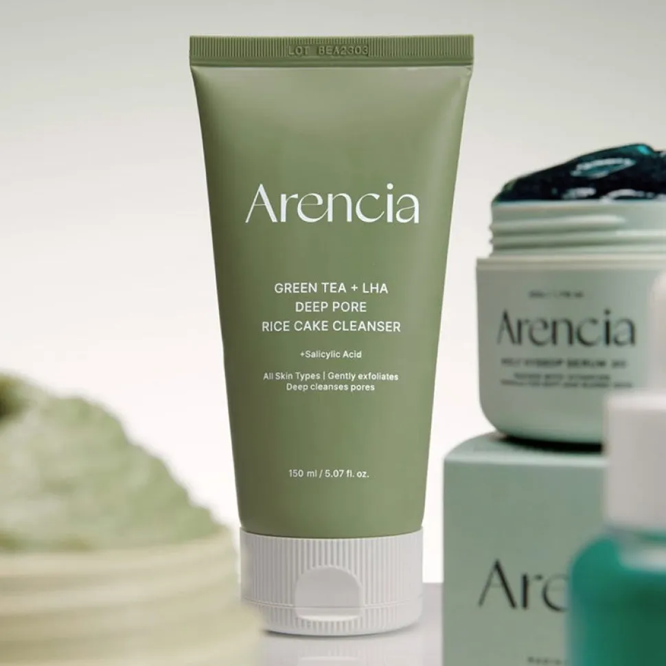 Green Tea + LHA Deep Pore Rice Cake Cleanser
