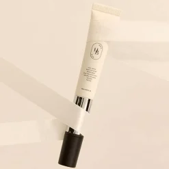 HEVEBLUE Black Yuja Bean Lifting Auto Eye Cream