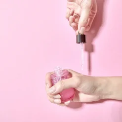 Inbetween Makeup Prep. Essence