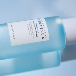 Madagascar Centella Hyalu-Cica Brightening Toner