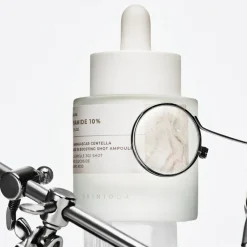 Madagascar Centella Niacinamide 10 Boosting Shot Ampoule