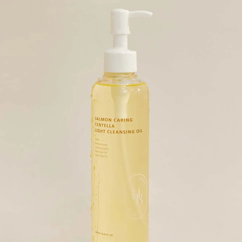 Salmon Caring Centella Light Cleansing Oil