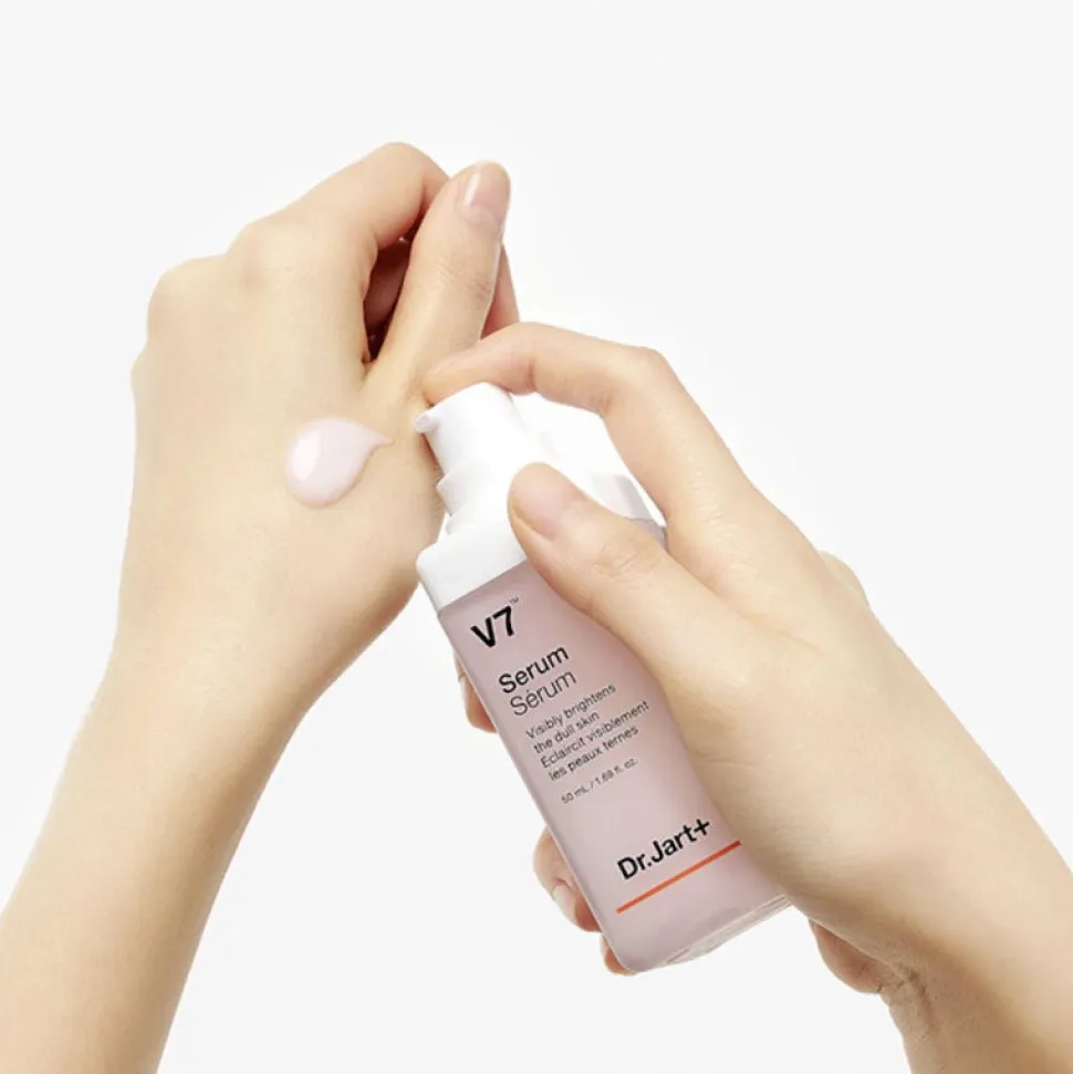 V7 Serum